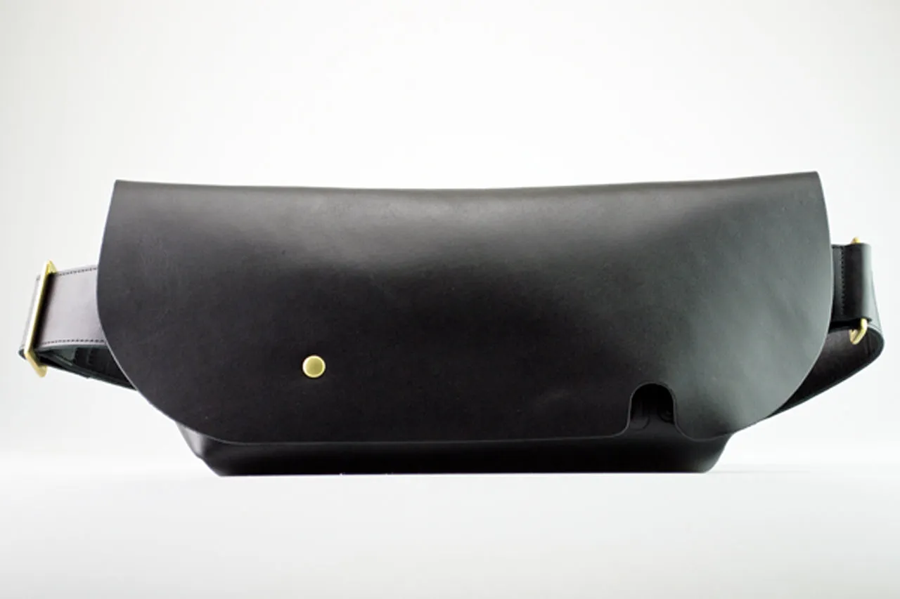 メッセンジャーバッグ (S)/LS-BLACK-FAS