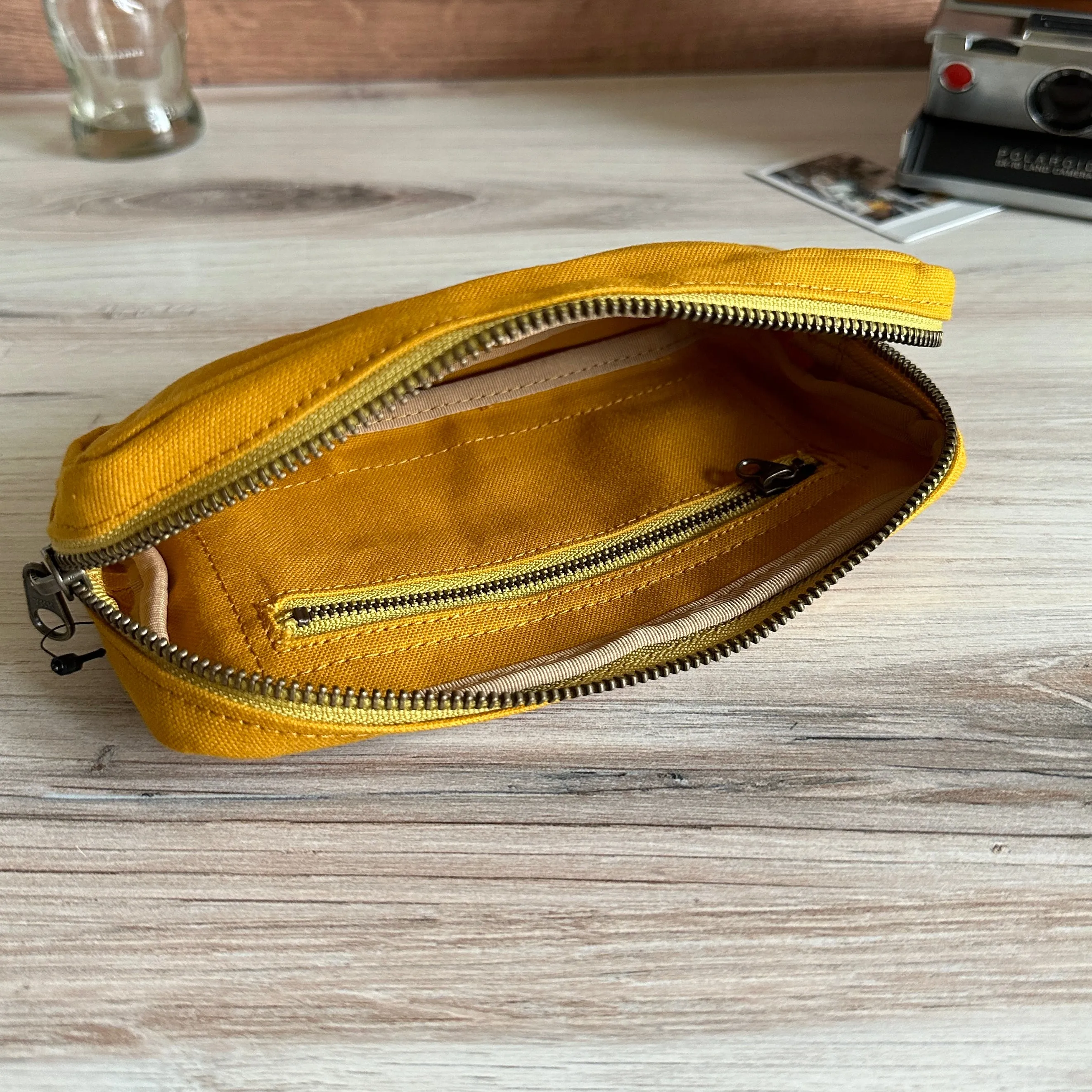 [AP] Handy Pouch