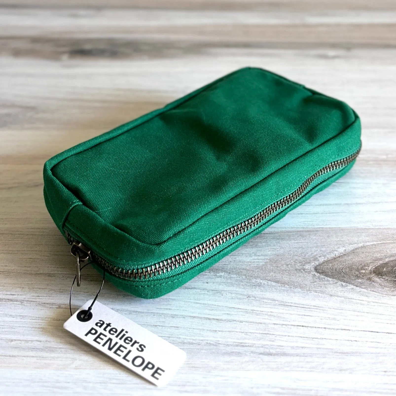 [AP] Handy Pouch