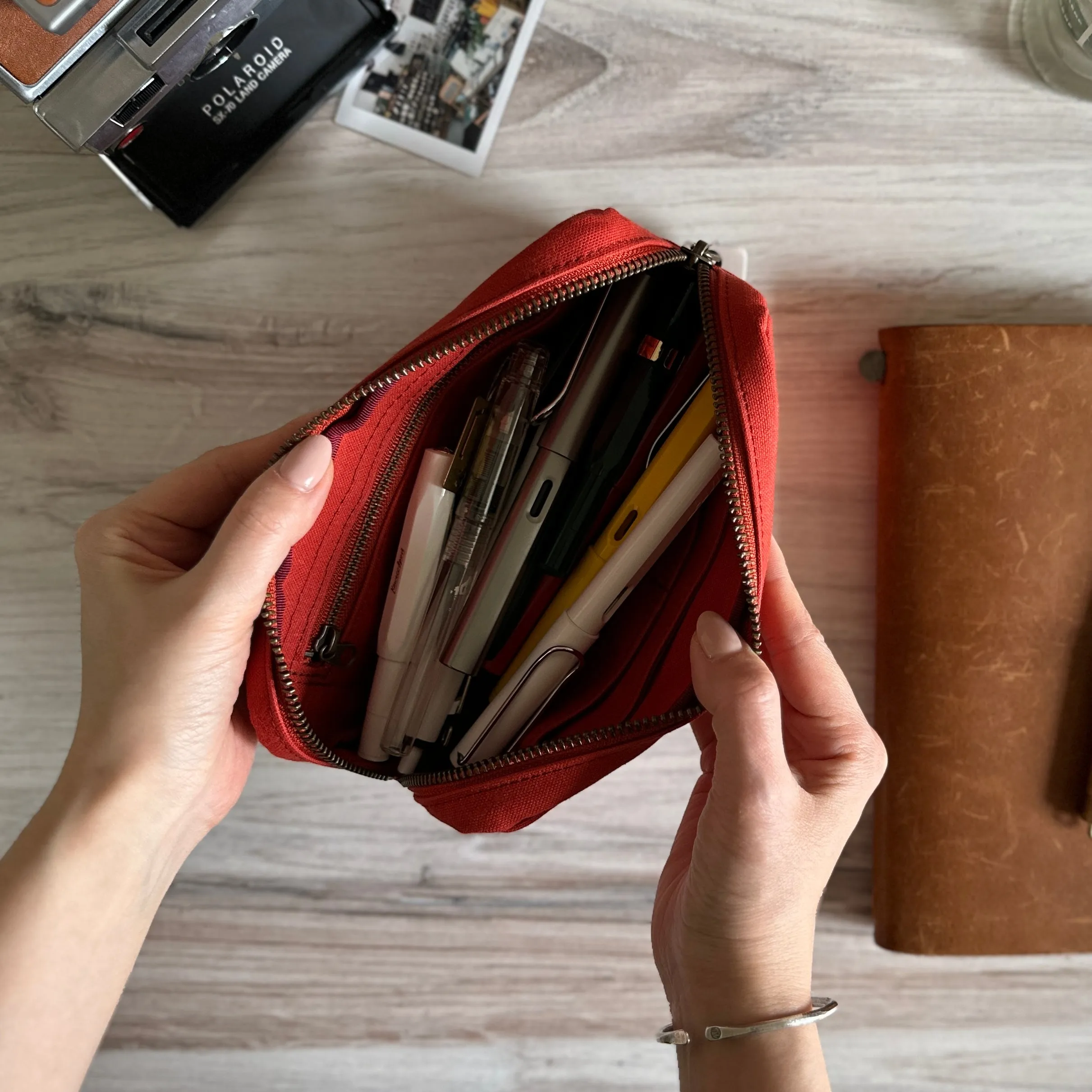 [AP] Handy Pouch