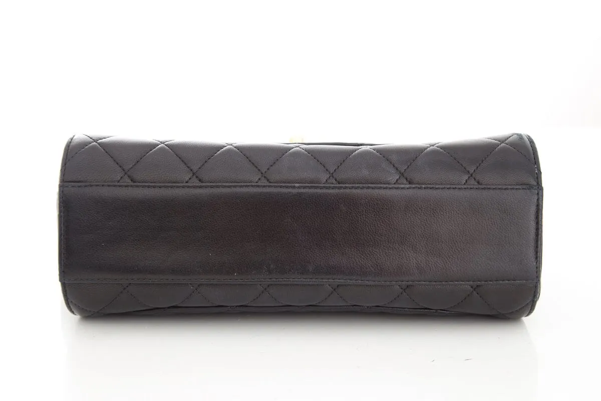 Chanel Vintage 1991 Black Quilted Lambskin Flap Crossbody Handbag with Gold Hardware