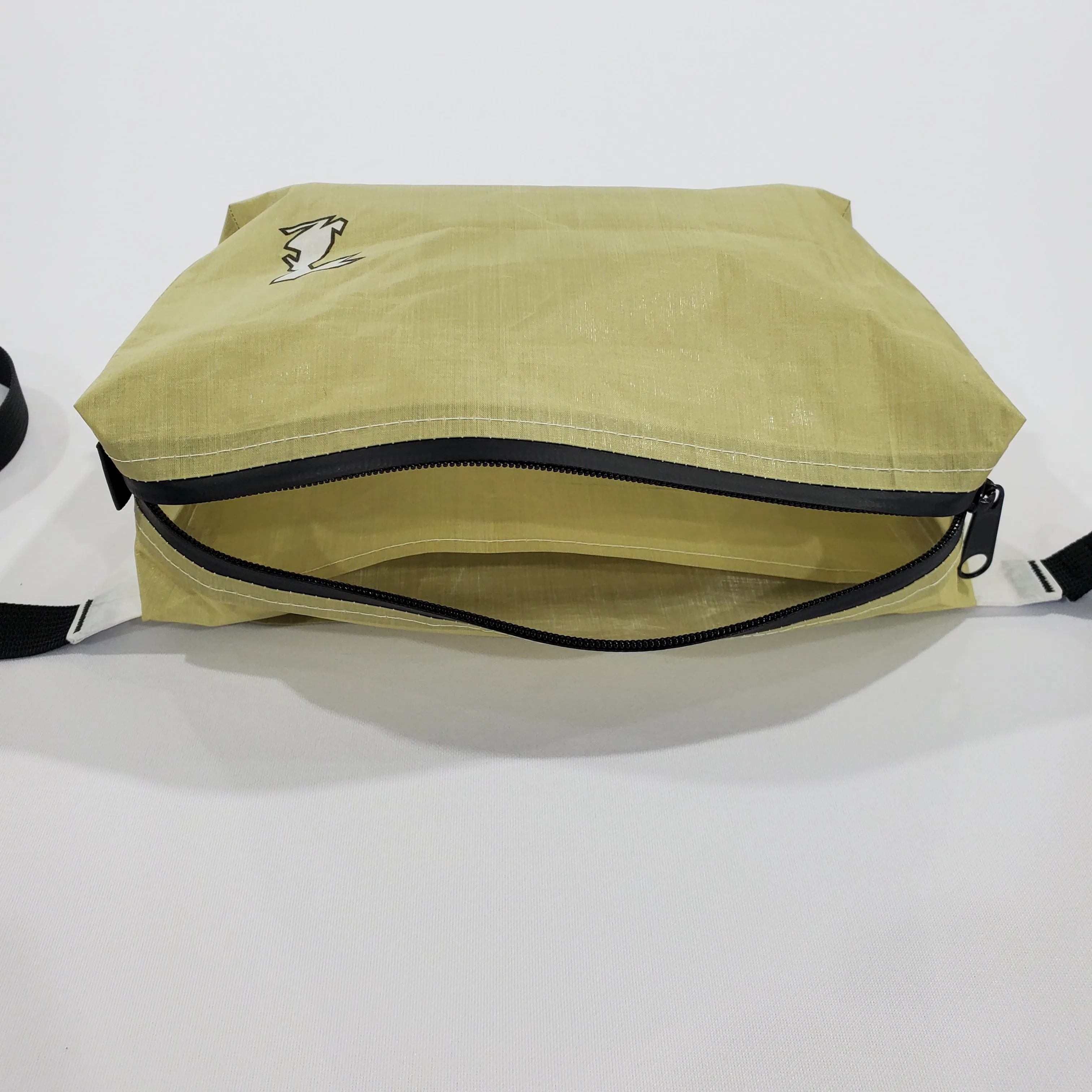 The Ultralight Fanny Pack v1.5 "Old Bone"