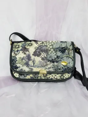Vintage 80s floral carpet envelope messenger shoulder bag